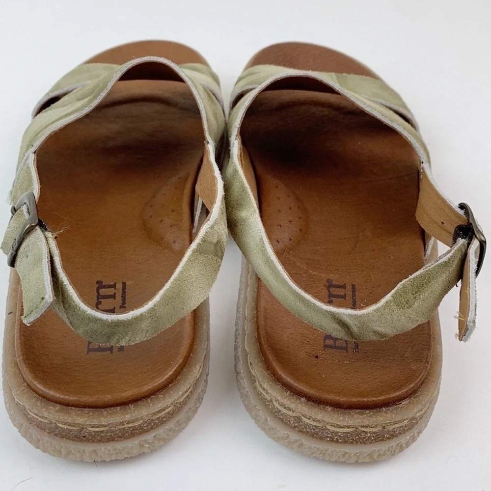 BORN CARAH Sandal Natural Clay, Suede with leather footbed rubber no slip sole